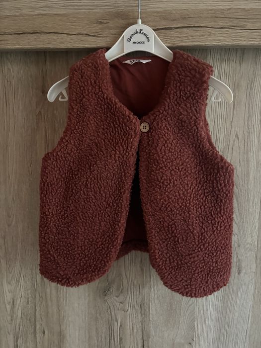 Подарявам елече за момиченце размер 104