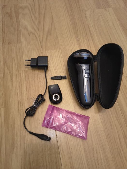 Aparat de ras Philips seria 6000