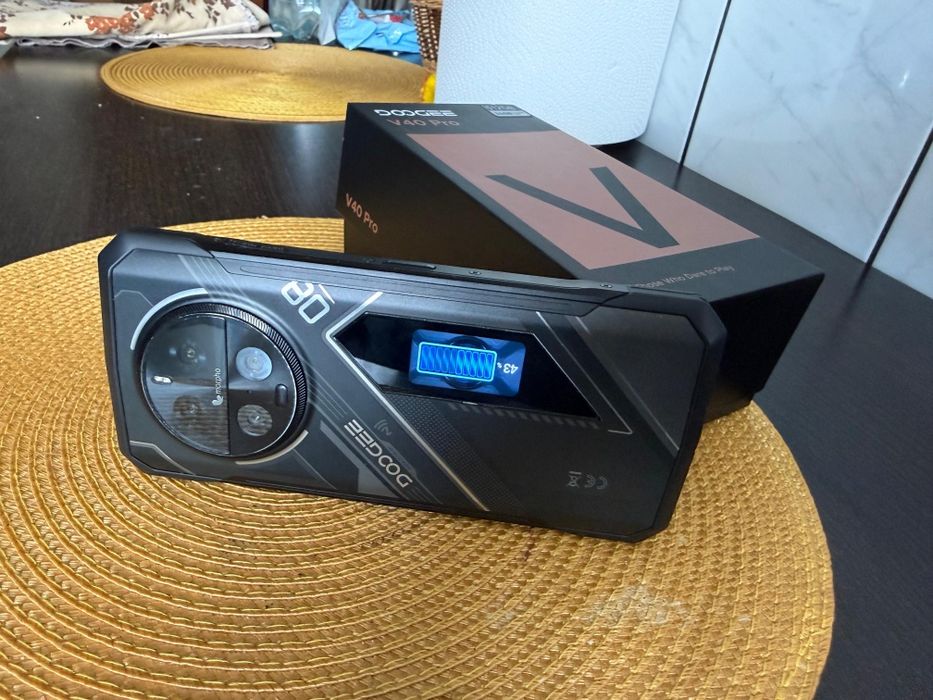 Telefon Doogee v40 PRO
