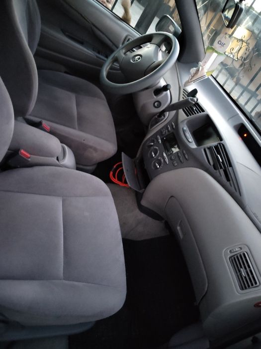 Toyota automata  hibrid an  2001