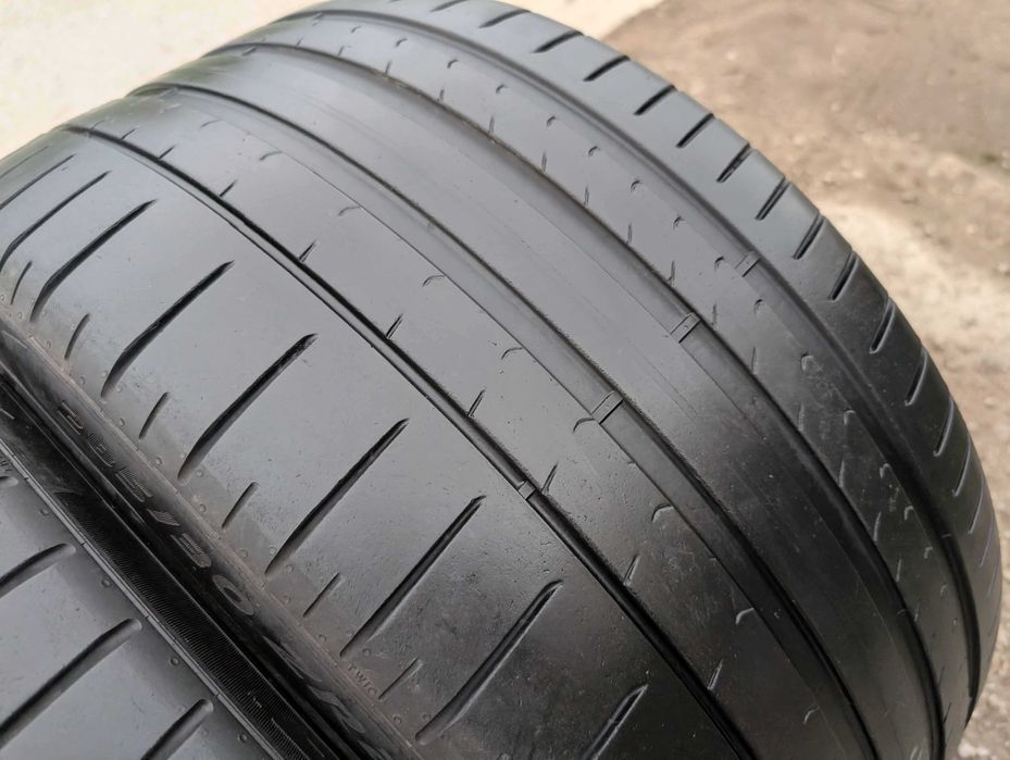 SET 4 Anvelope Vara 285/30 R22 PIRELLI P Zero AO 101Y