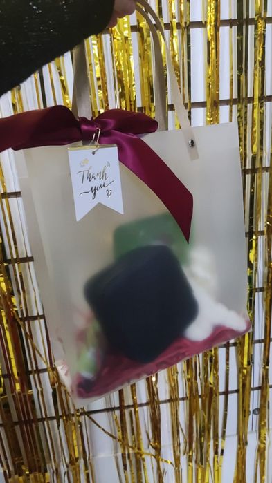 Боксы подарочные