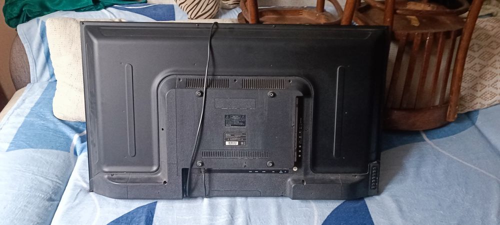 Телевизор Elenberg LED б/у