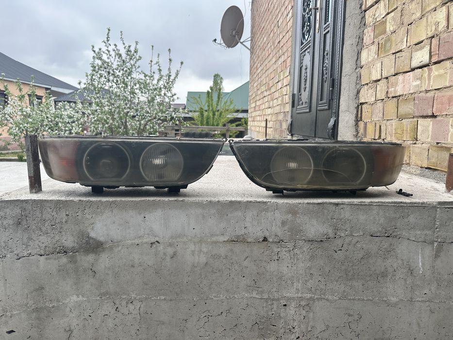 Фары на BMW е 39 оригиналь .