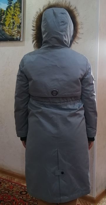 Зимняя парка, в хорошем состоянии