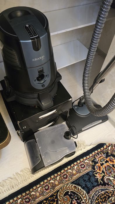 AURA Roboclean Pro  — Ideal holatda, kam ishlatilgan