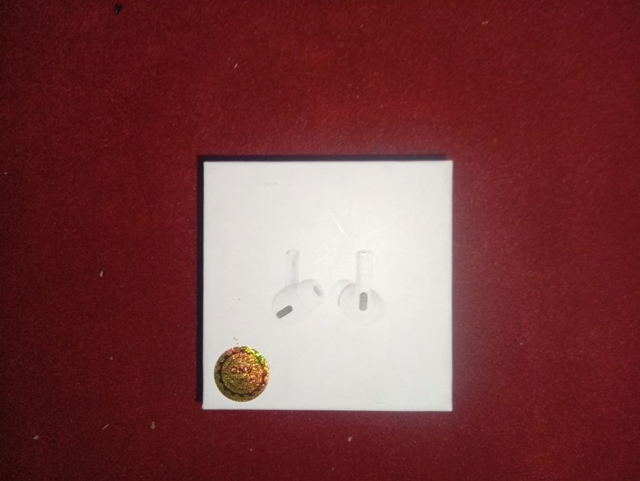 Redmi note 13 8/256gb xotira 5000ming amper zaryatkasi