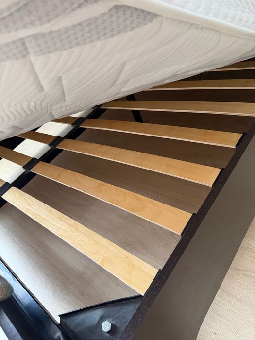 Продам   кровать