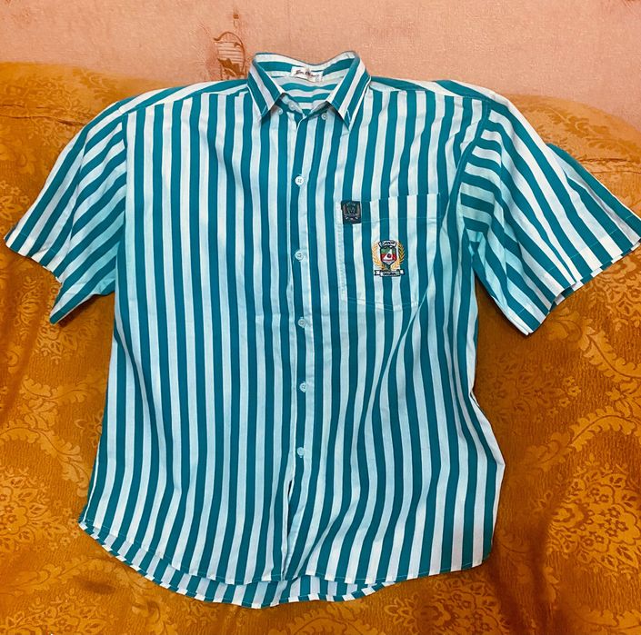 Рубашка в гавайском стиле