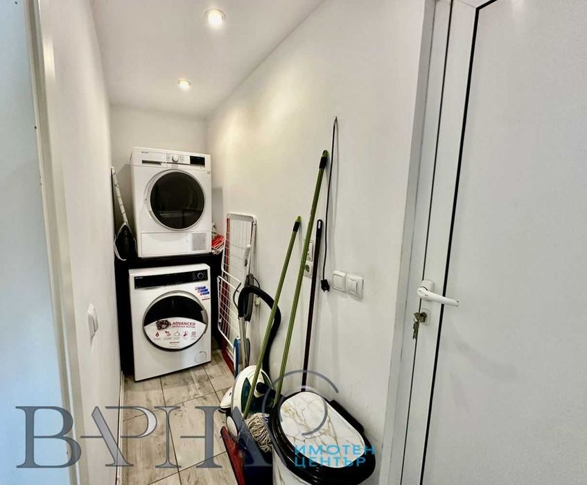 ПРОСТОРЕН АПАРТАМЕНТ! Двустайно жилище - кв. Левски!