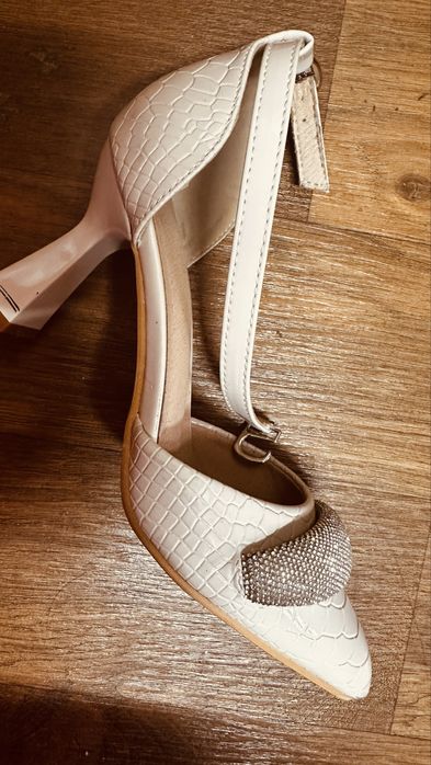 Продам босоножки, 34 размер, 1–2 раза б/у