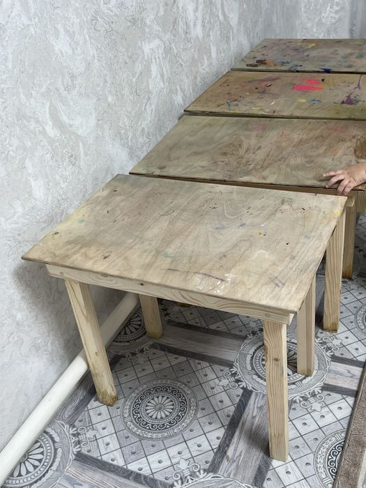 Столы детские деревянные