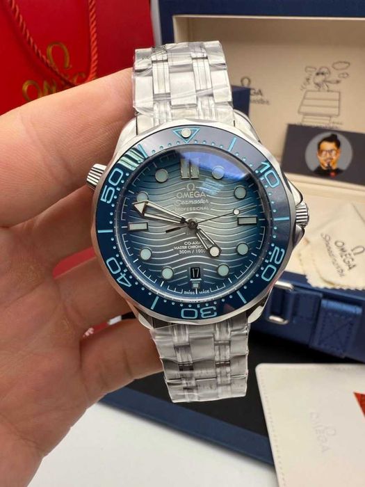 omega seamaster diver 300m deepblue
