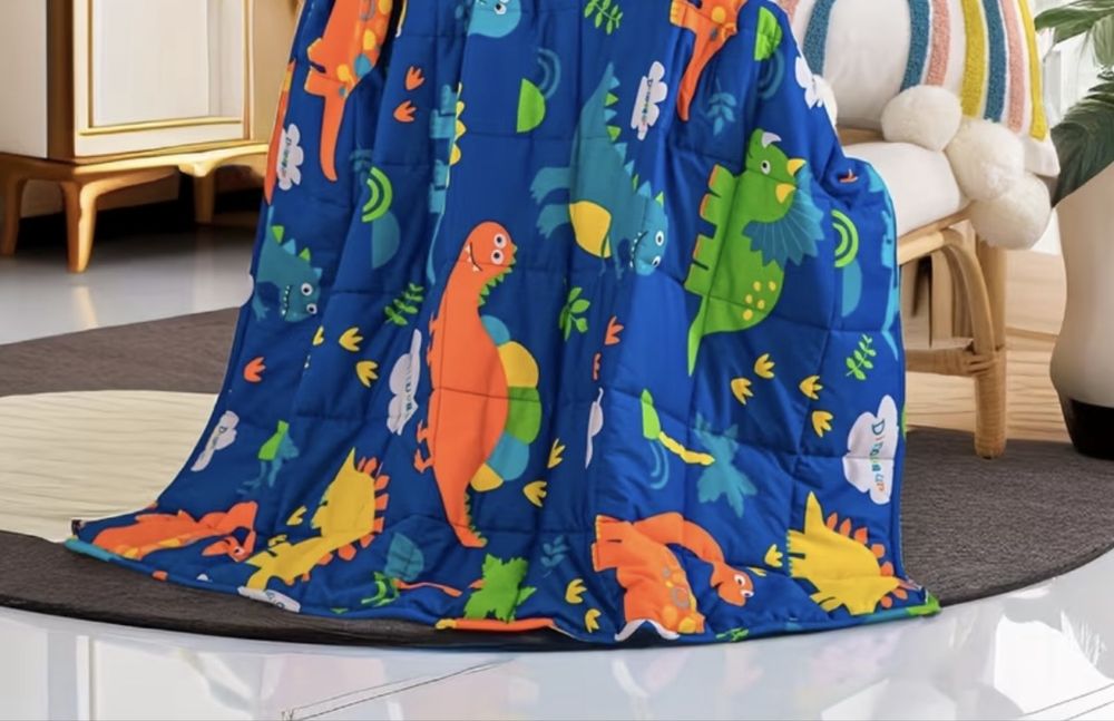 Отежнено одеяло с динозаври (Weighted Blanket) – комфорт, спокойствие и усещане за сигурност