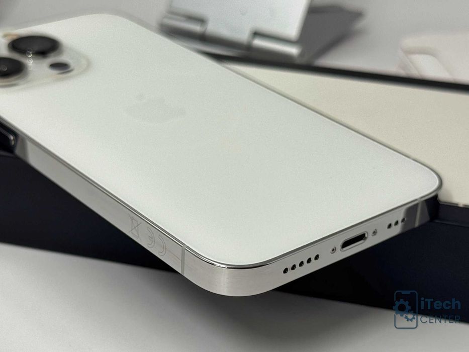 iPhone 13 Pro 128GB Silver, 100% батерия, НЕРАЗЛИЧИМ ОТ НОВ, 1г. ГАРАНЦИЯ!