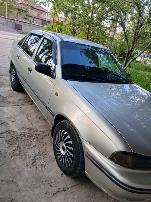SROCHNA Nexia 1 sotiladi