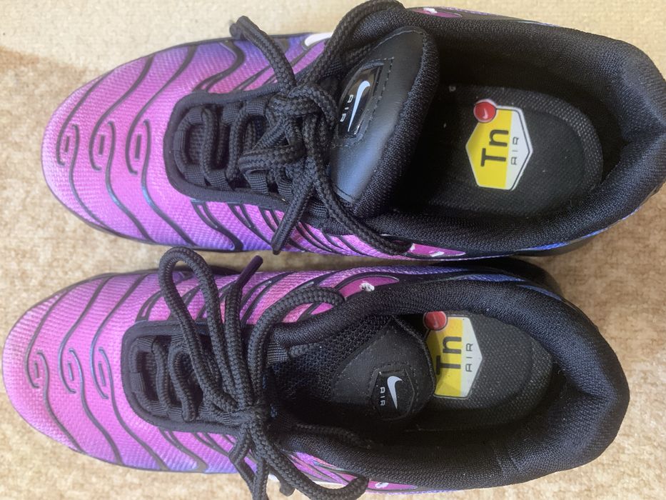 Нови Nike N38 Magenta