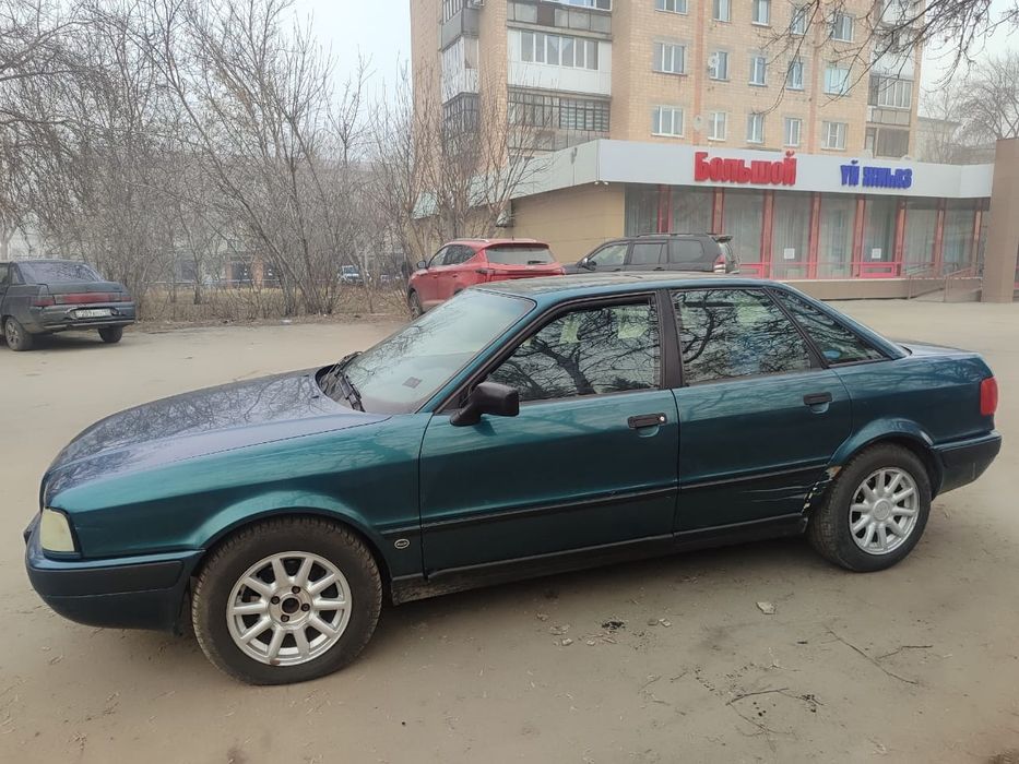 Продам Ауди 80 б4