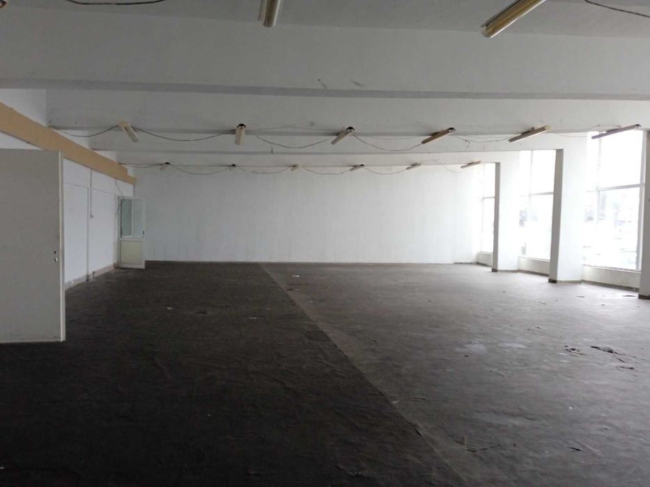 Промишлено помещение под наем