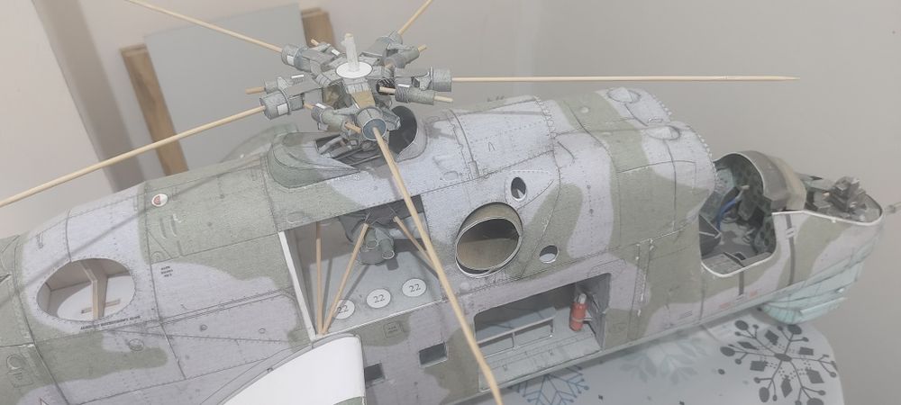 Макет вертолёта Ми-24