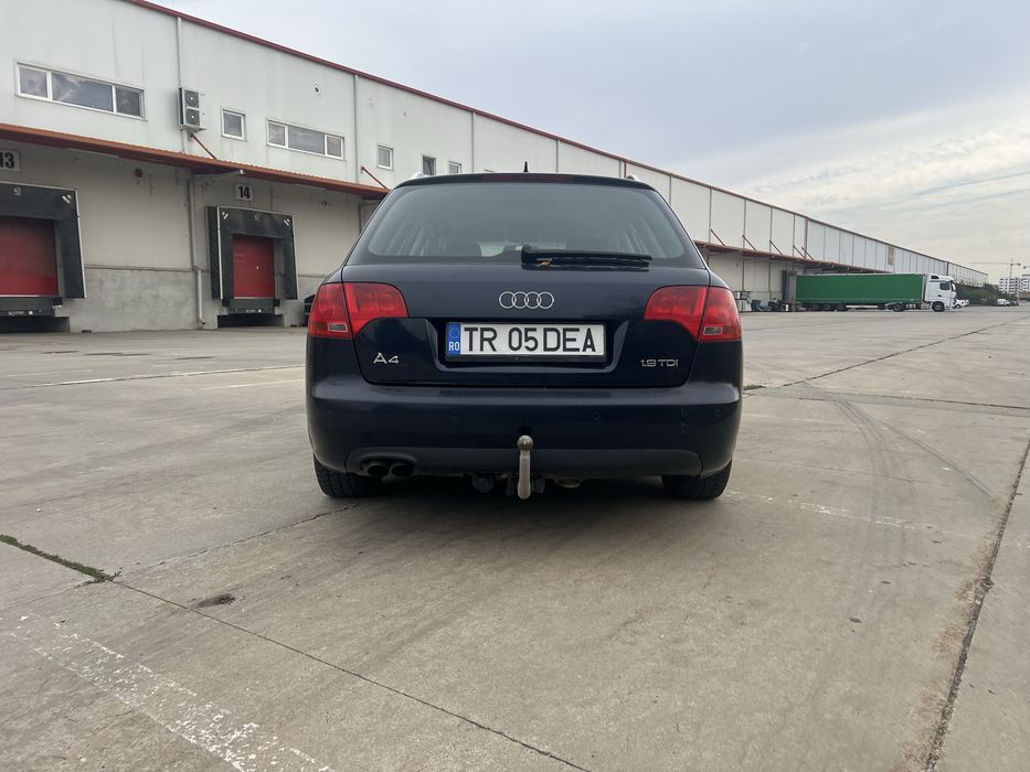AUDI A4 2006 — imagine 2