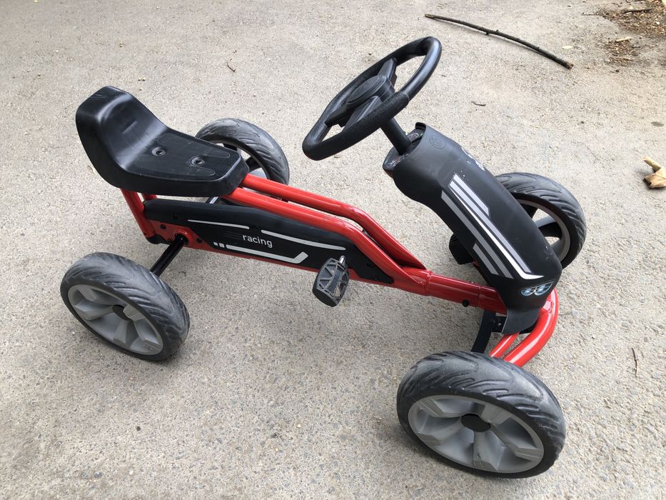 детска количка бъги