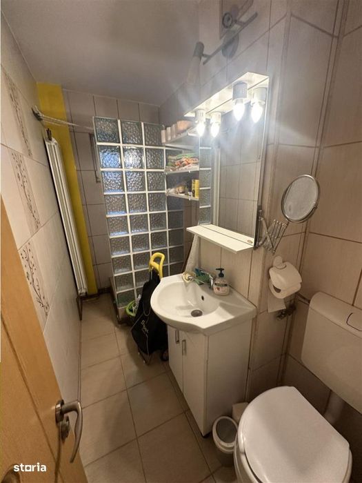 2 camere cu centrala proprie si balcon