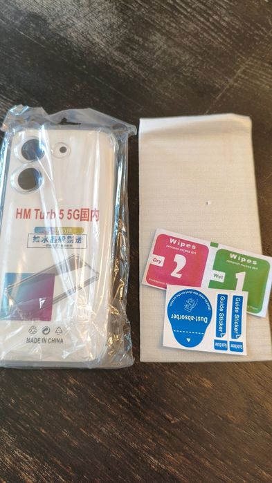 Комплект кейс + протектор за Poco X8 Pro.Нови