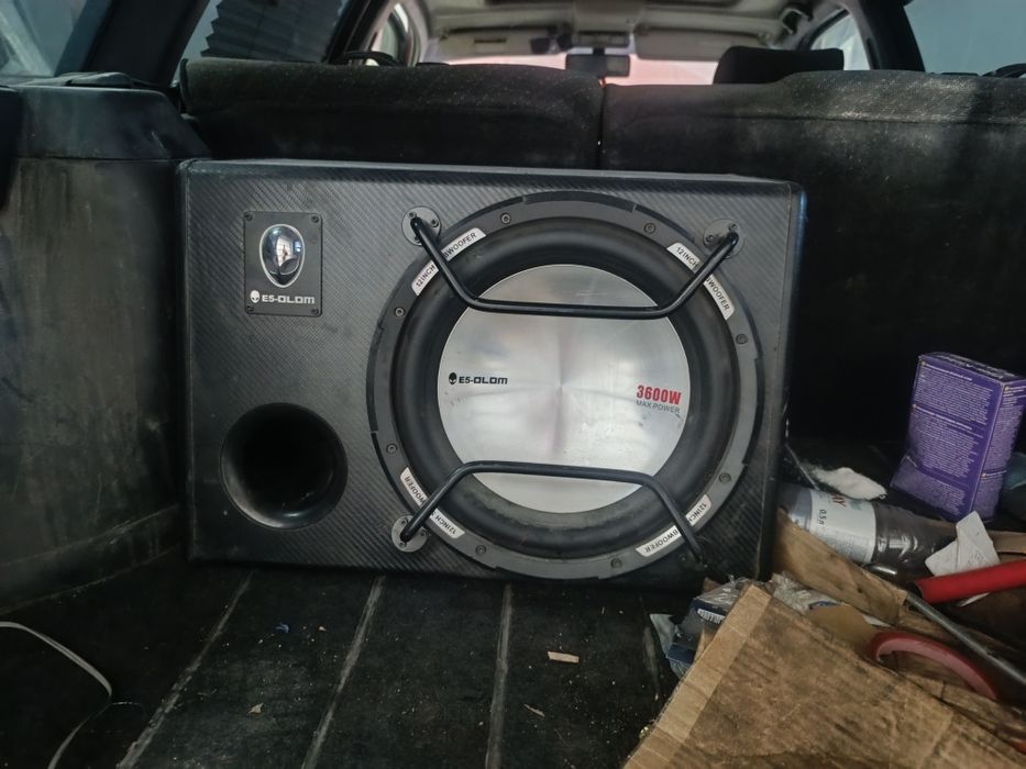 Продам усилитель AMP 4.100 и саб