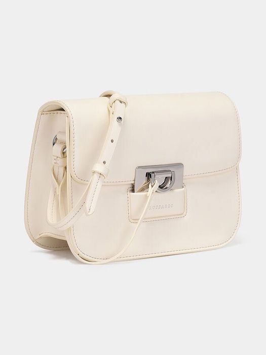 Trussardi малка чанта през рамо!