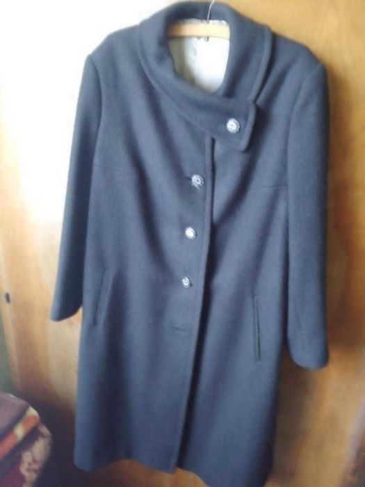 Palton negru din stofa de lana mar 50-54