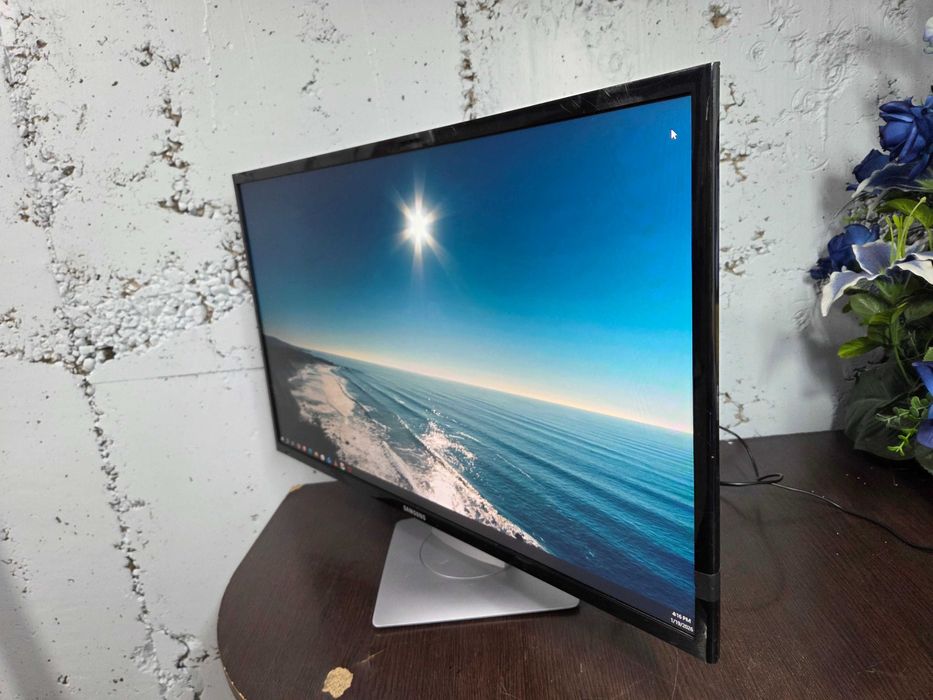 Monitor 27 " LED Samsung S27F354FHU 27 inch Full HD Pentru Calculator