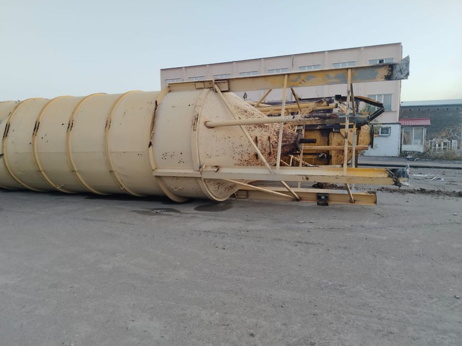 Силосы для цемента б/у