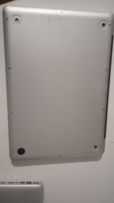 Продам Macbook pro 13