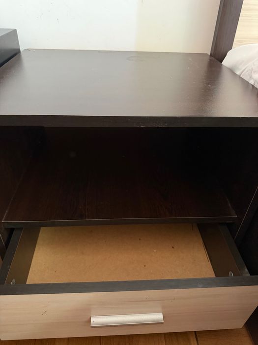 Нощни компактни шкафчета