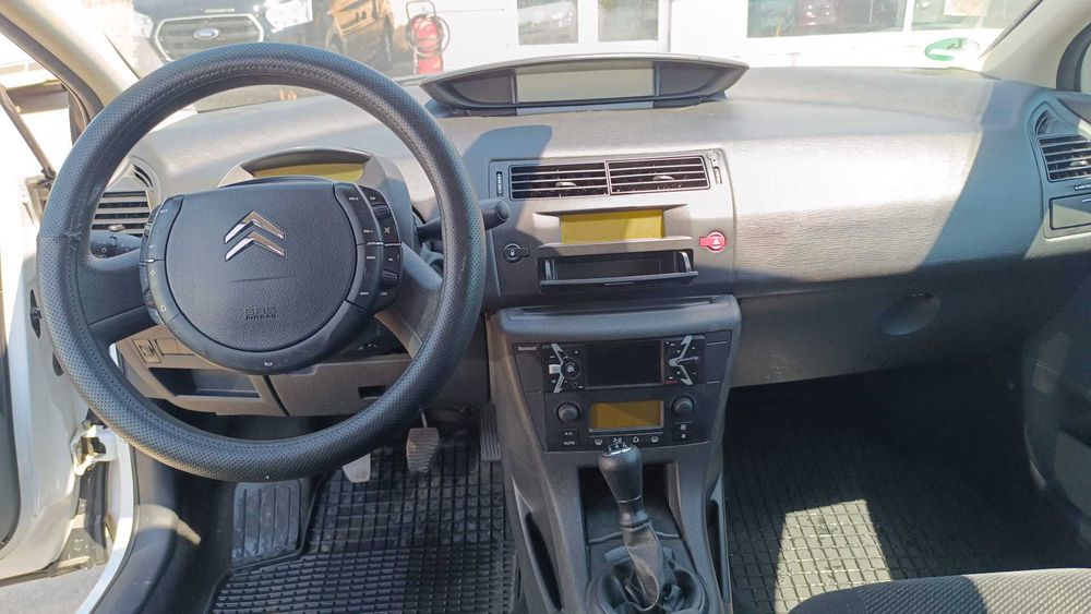 Citroen c4 sedan