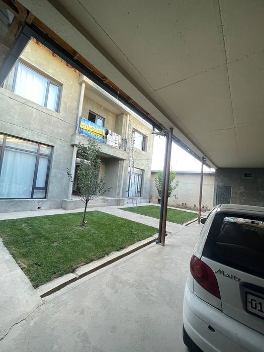 Назарбекда уй сотилади