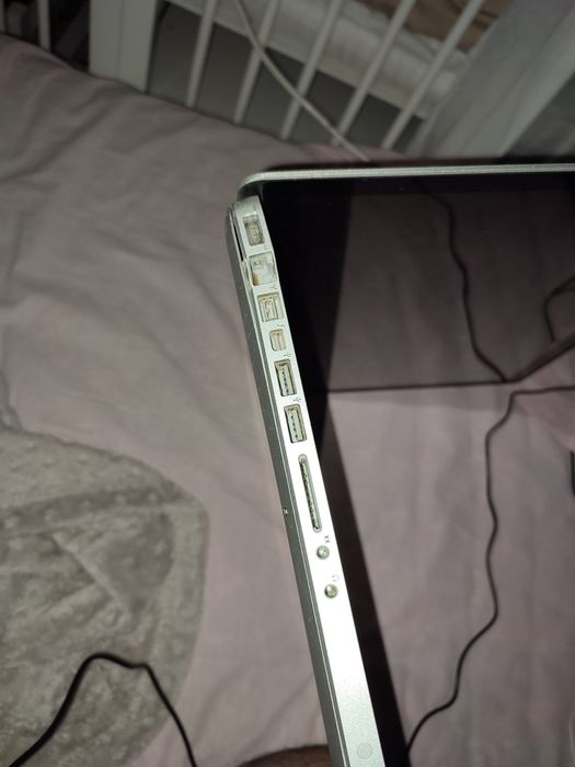 Срочно продается Mac Book