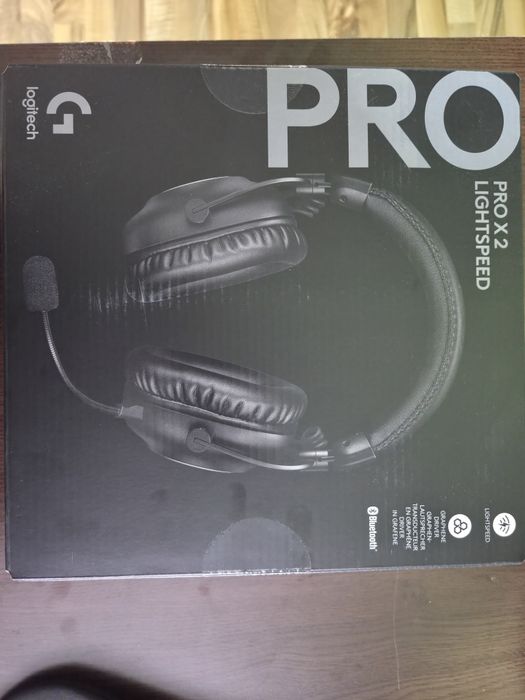 Casti logitech pro x2 lightspeed