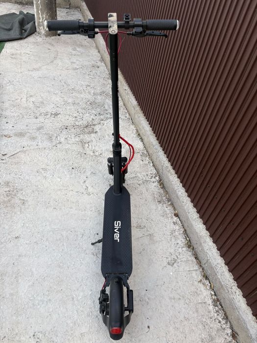 Vand trotineta electrica Siver