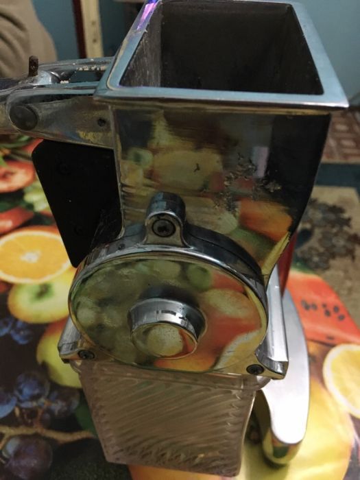 Машина за настъргване