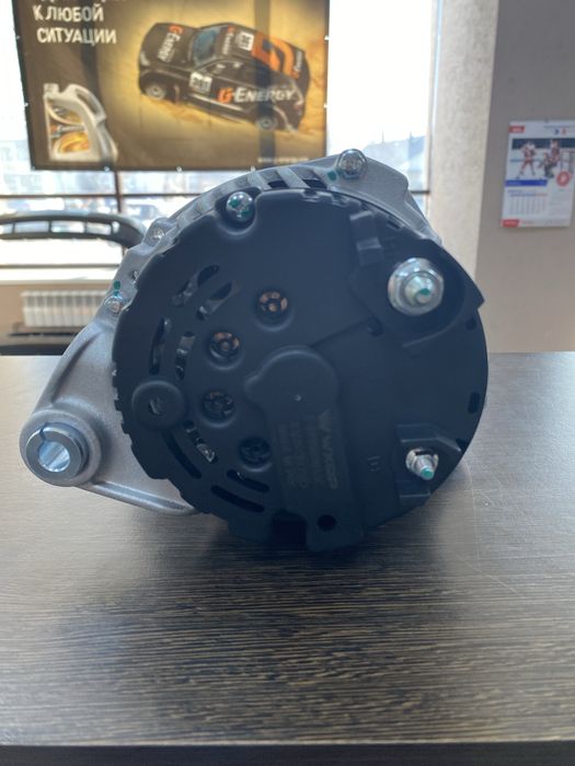 Генератор Ауди 80 100 А4 А6 Пассат Б5