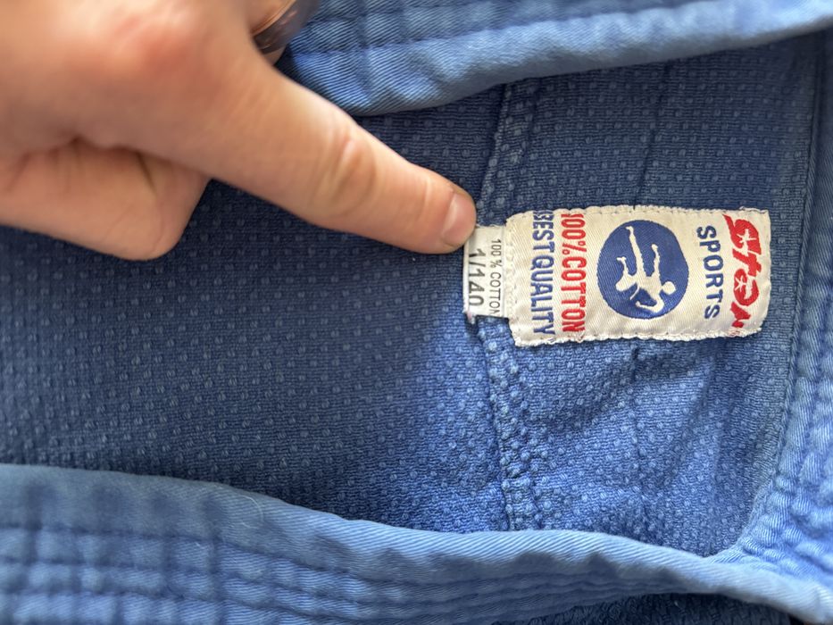 Продам кимоно. Плотный