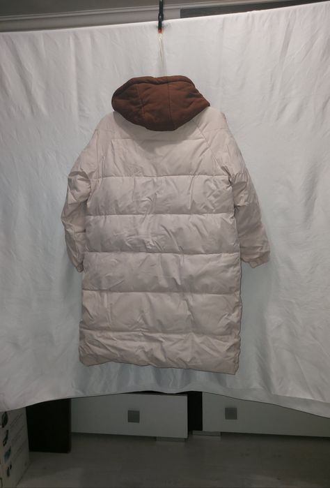 Куртку пуховик продам