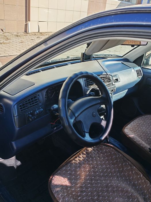 Продам Фольксваген гольф 3 на АКПП