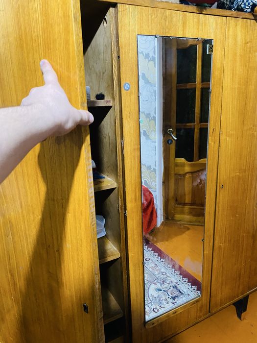 Шифонер 10.000тг.   .