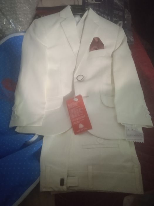 Продам детский костюм !