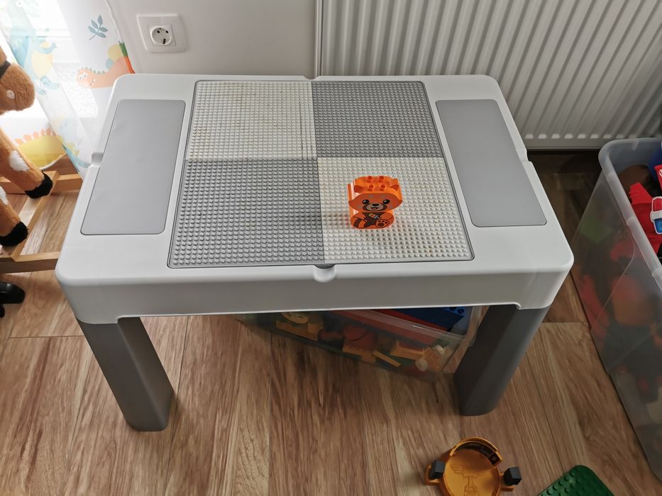 De vanzare masuta copii