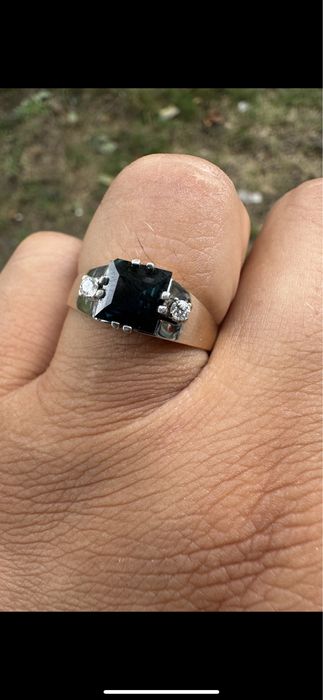 Inel aur 14 k cu safir natural de 1 k și diamante