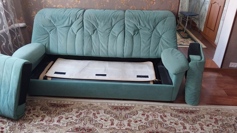 Диван с креслами